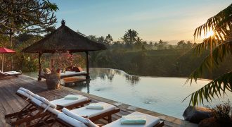 Secluded 4-Bedroom Villa with Breathtaking Jungle Views