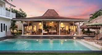 Investment freehold five bedroom real estate for sale in Lovina