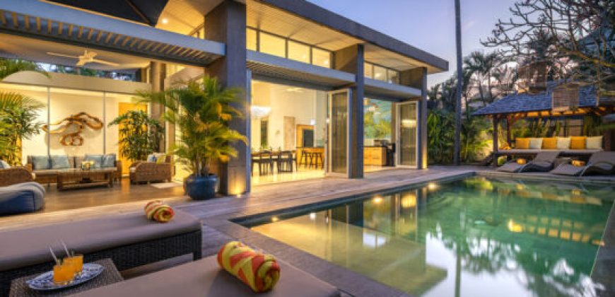Exquisite investment opportunity two adjoining villas for sale in Berawa