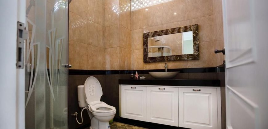 Freehold Brand new contemporary luxury Villa Cepaka Munggu